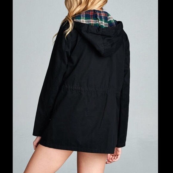 Black utility jacket with plaid hood - Picture 2 of 4